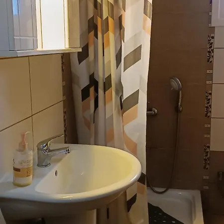 Autonomous Maisonette Holiday home